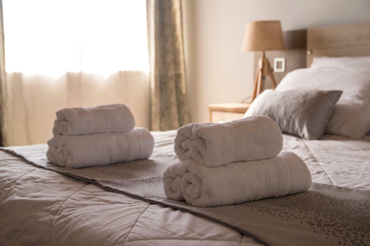 La Riviera Aparthotel Fernando de la Mora Екстериор снимка