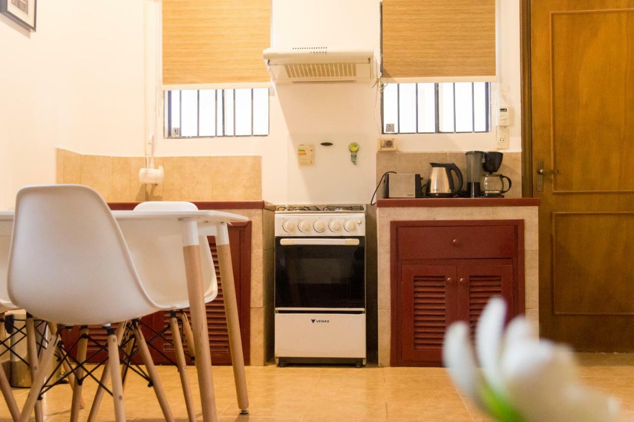 La Riviera Aparthotel Fernando de la Mora Екстериор снимка